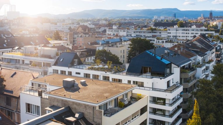 mehrfamilienhaus-rhein-solar-integriert-basel-3