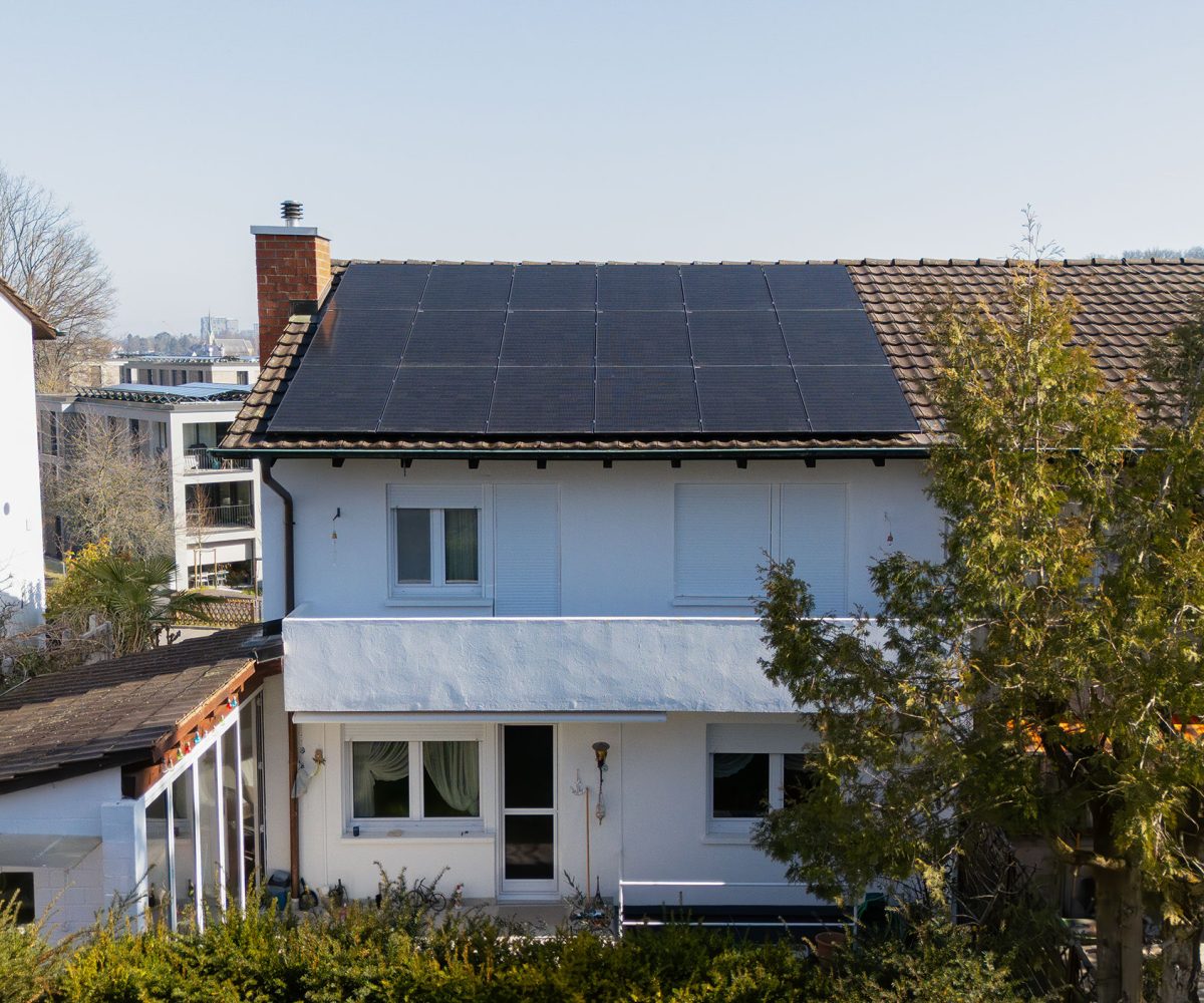 rei-solar-binningen-Einfamilienhaus-pv-anlage-3