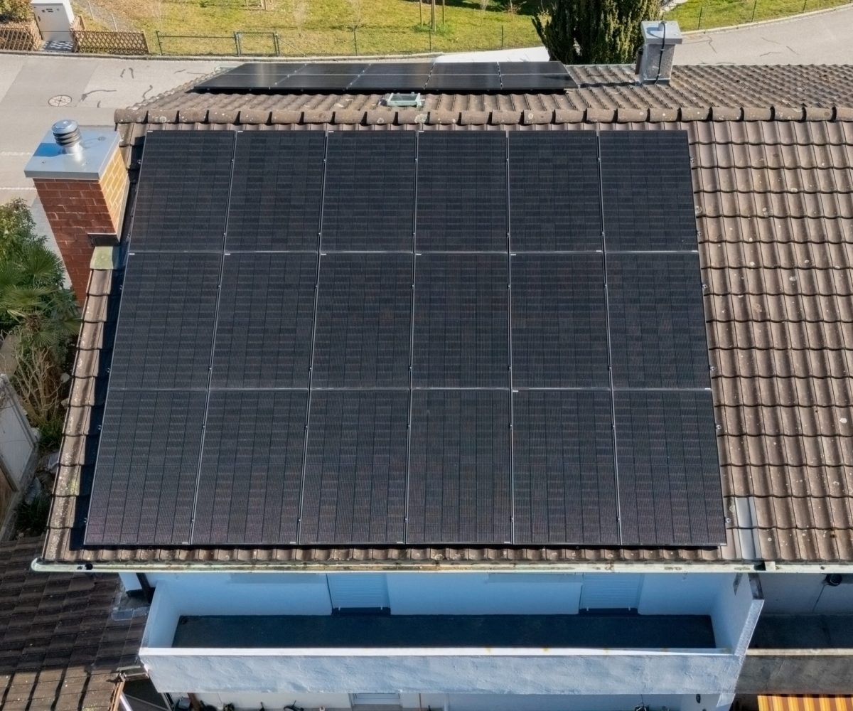 Rei Solar PV Anlage binningen