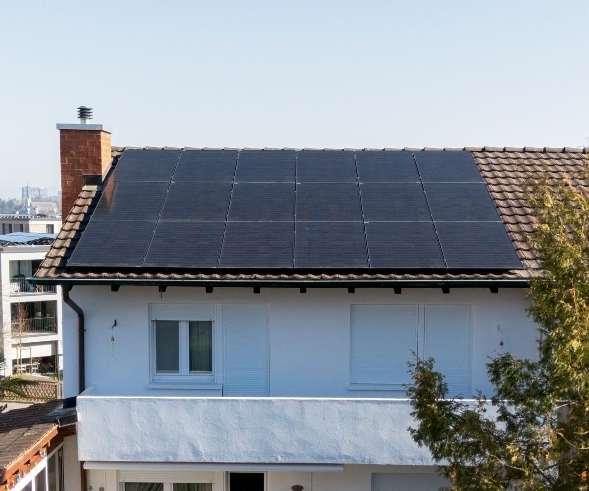 Rei Solar PV Anlage binningen